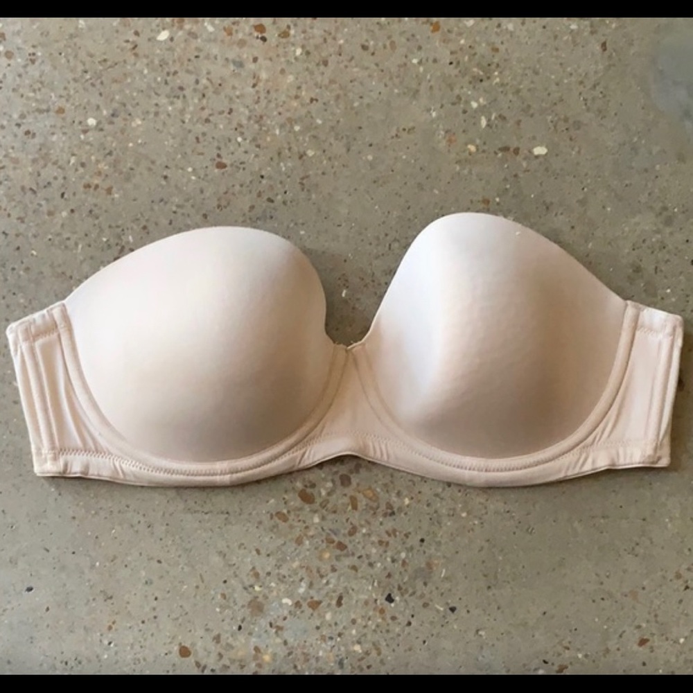 Red Carpet Strapless Full Busted Underwire Bra